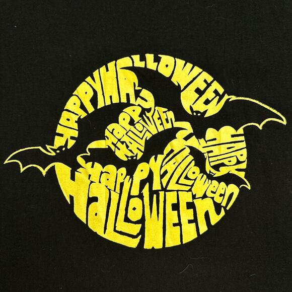 Happy halloween bats graphic tee - Picture 2 of 4